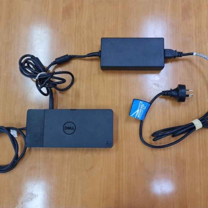 Dell Wd19 USB-C Docking Station USB 3.0 HDMI DP RJ45 - Includes Adapter