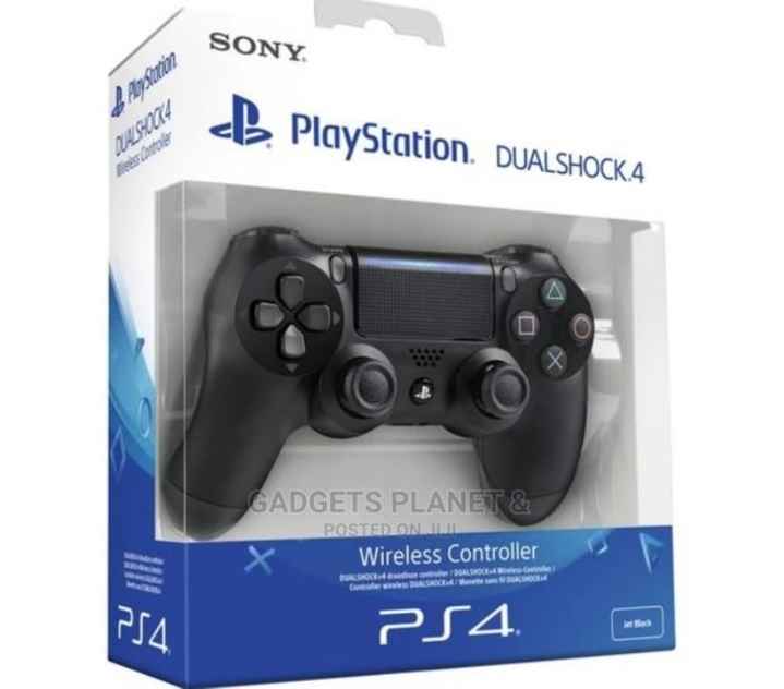 PLAYSTATION Dualshock 4 V2 Wireless Controller - Black